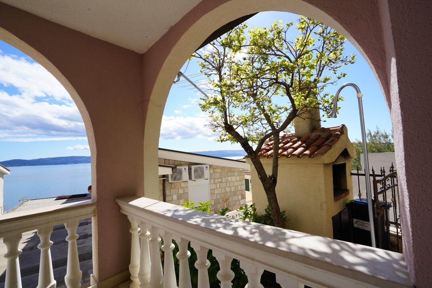 Apartment Lile Pisak Exterior photo